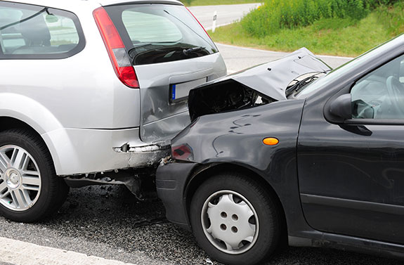 Autounfall, Auffahrunfall, KFZ Unfallschaden